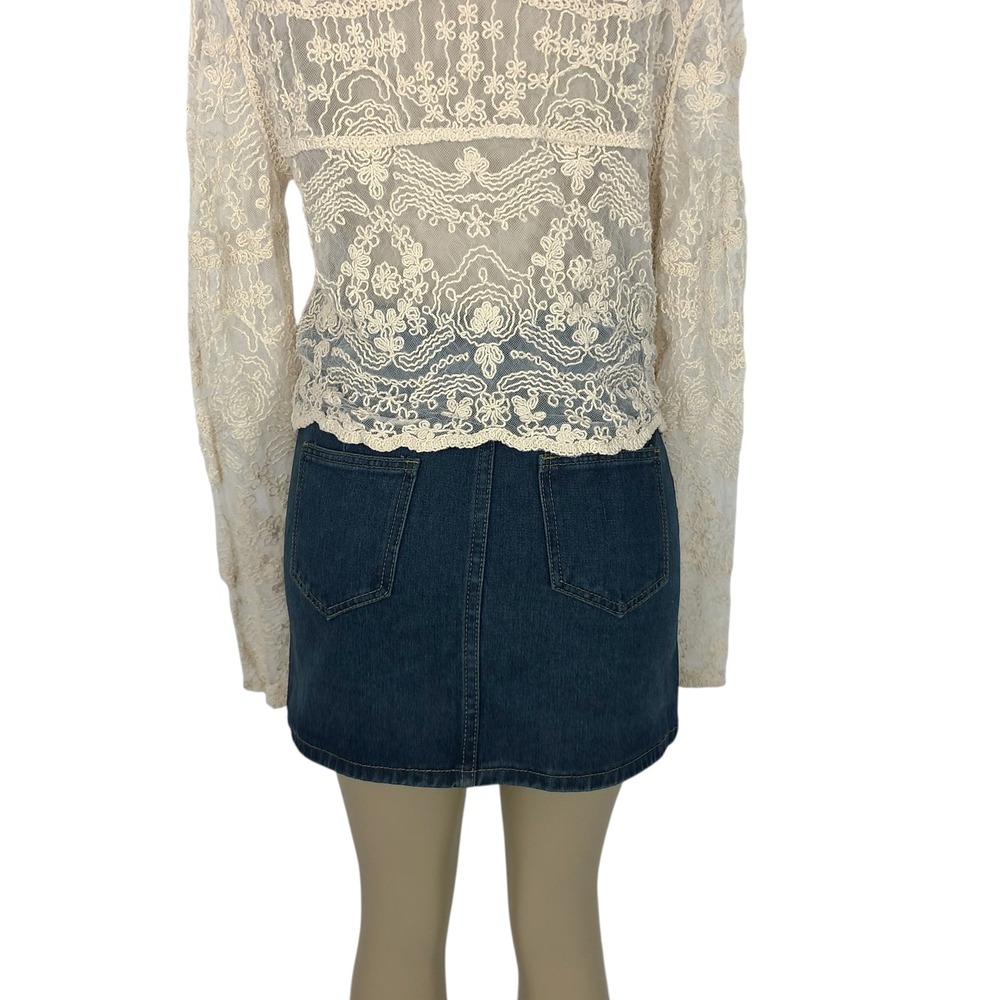 Cream Floral Crochet Lace Button Up Cardigan Size Medium Y2K Fairy Boho Festival - Picture 7 of 11